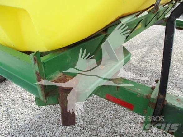 YETTER 1600 Минерални приспособления за разширяване на струята