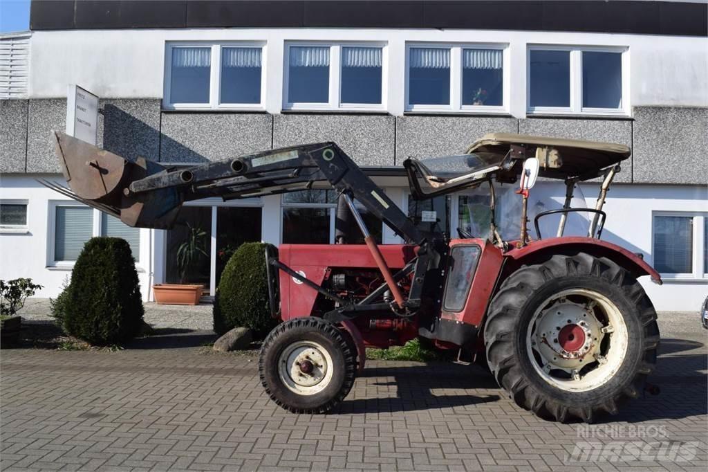 Case IH 624 Трактори