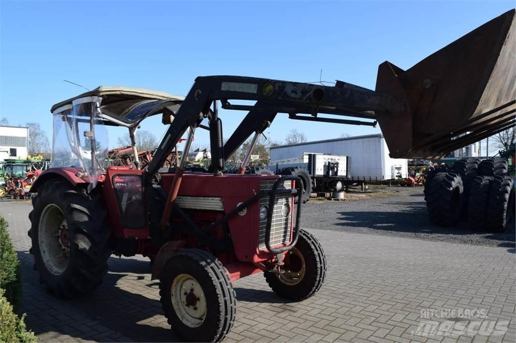 Case IH 624 Трактори