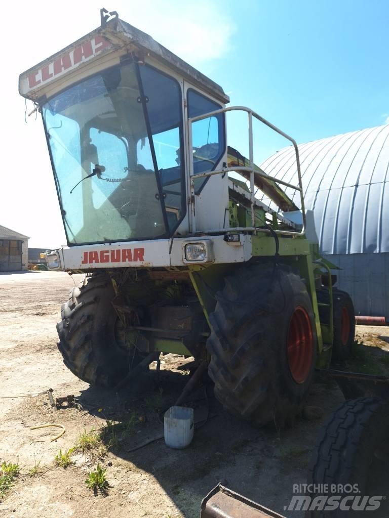 CLAAS Jaguar 690 SL Самоходни фуражири