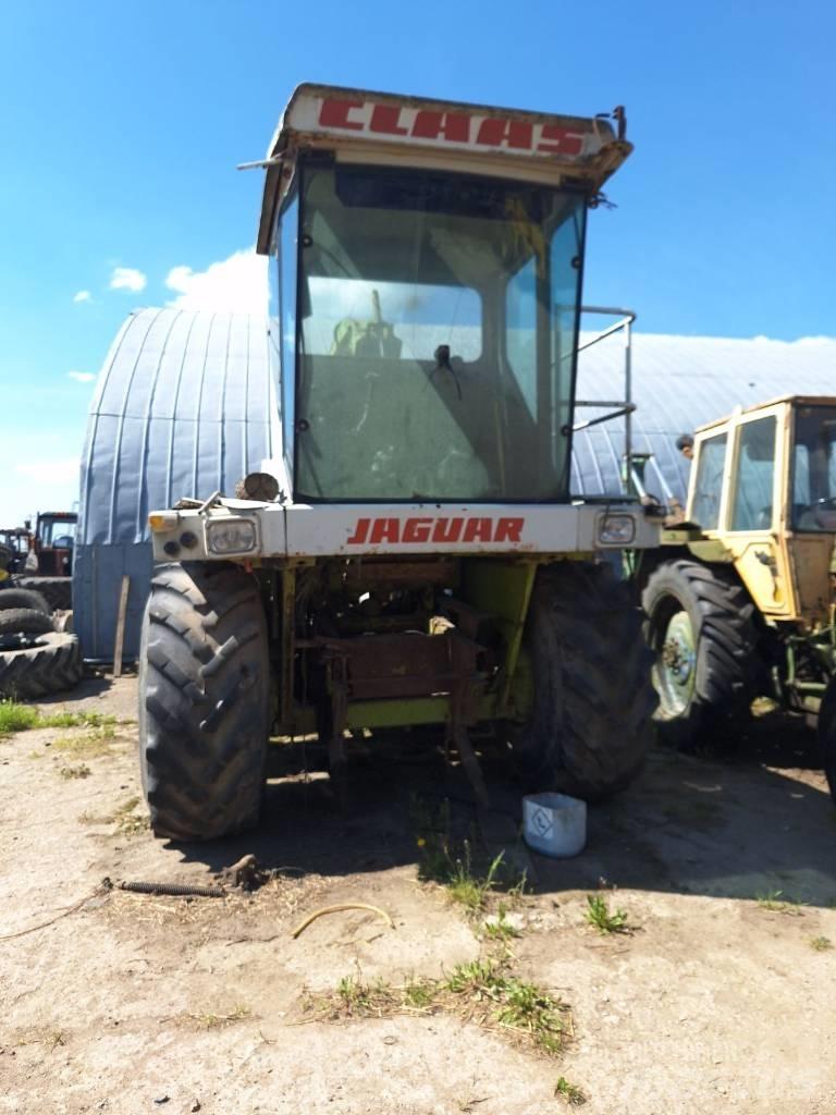 CLAAS Jaguar 690 SL Самоходни фуражири