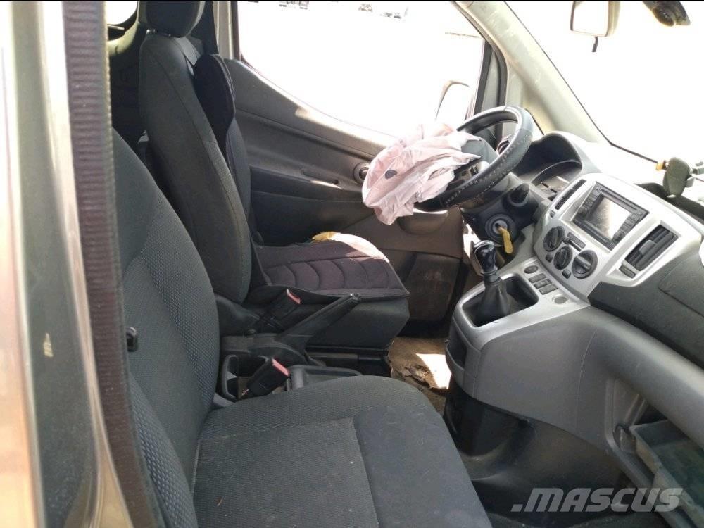 Nissan NV 200 Ванове за доставки