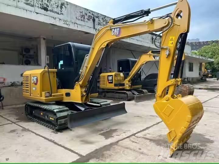 CAT 306 E2 Мини екскаватори < 7 т