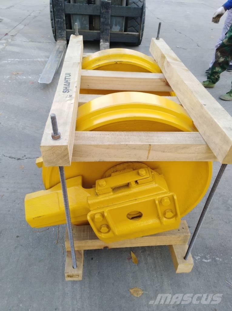 Komatsu D85E-18 Релси, вериги и ходова част
