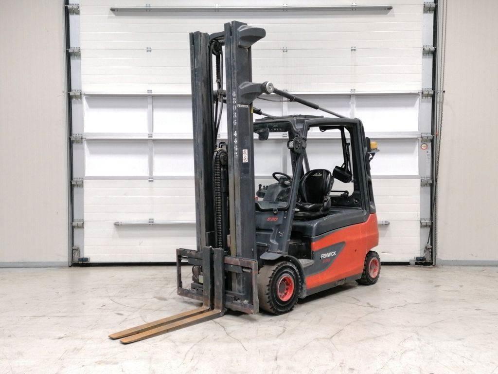 Linde E30L-01 Електрически вилични кари-повдигачи