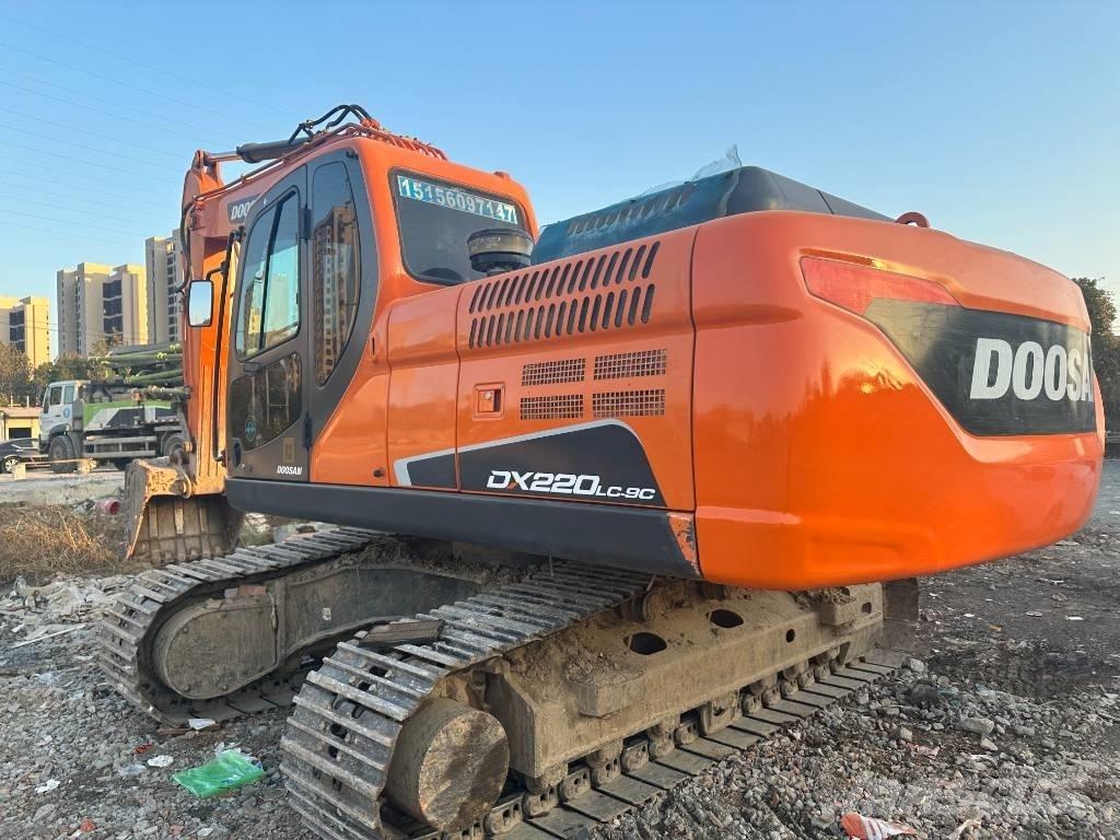 Doosan DX220LC-9 Верижен екскаватор