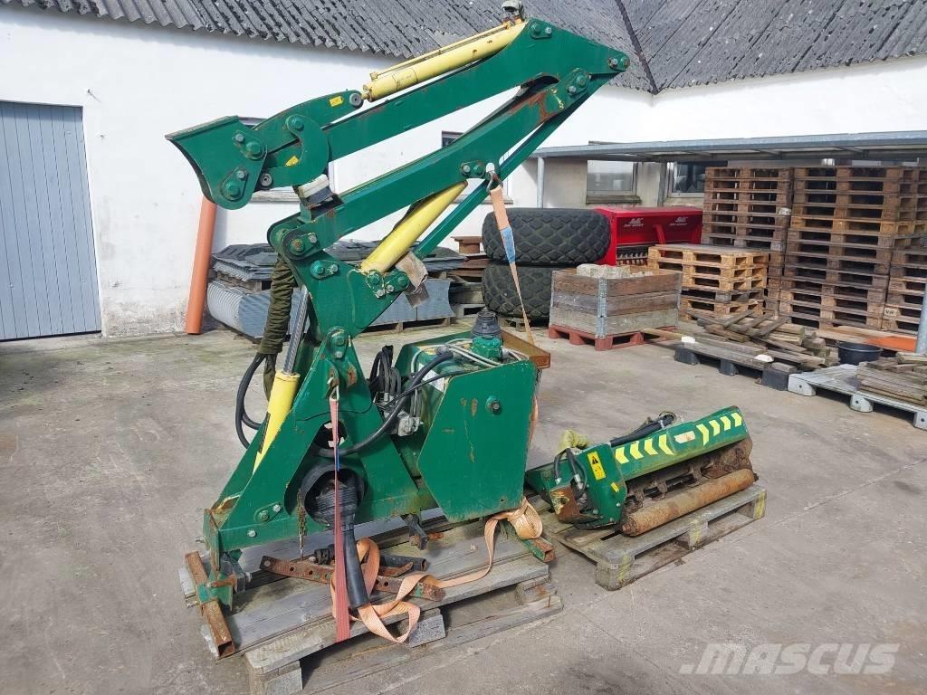 Spearhead Twiga 3000 Тракторни косачки