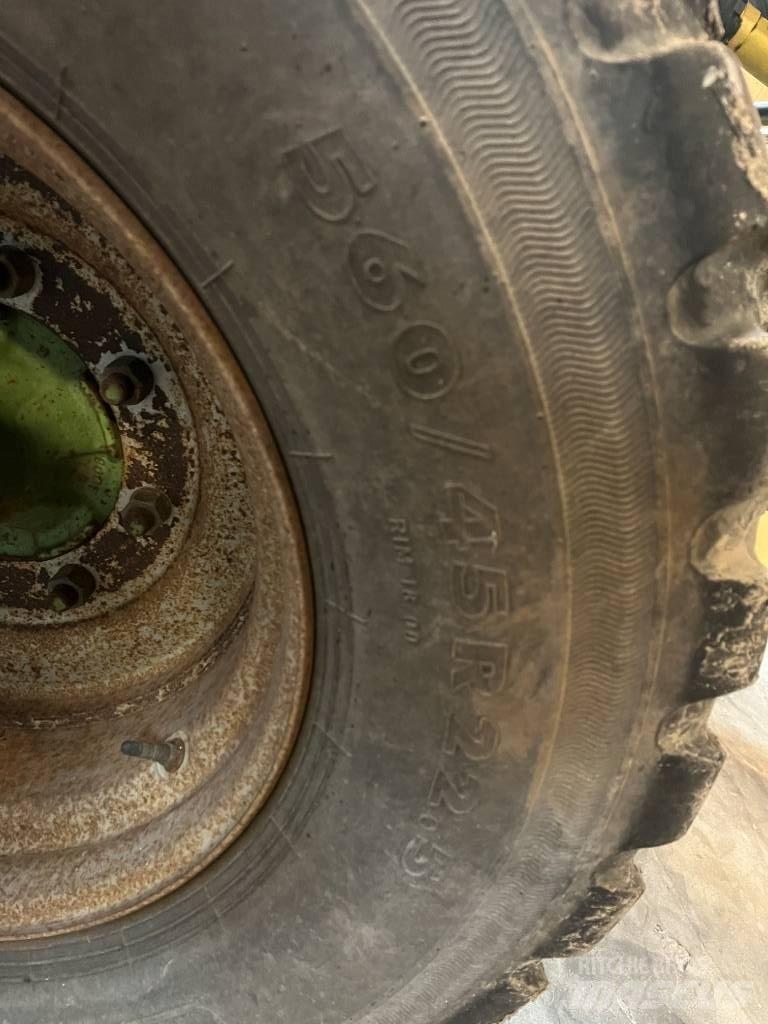 Krone Swadro 1400 Гребла и сенообръщачки