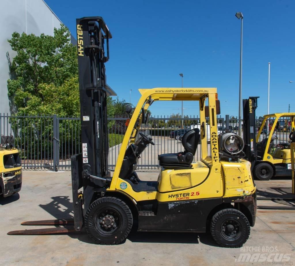 Hyster H2.50TX Камиони с АГУ