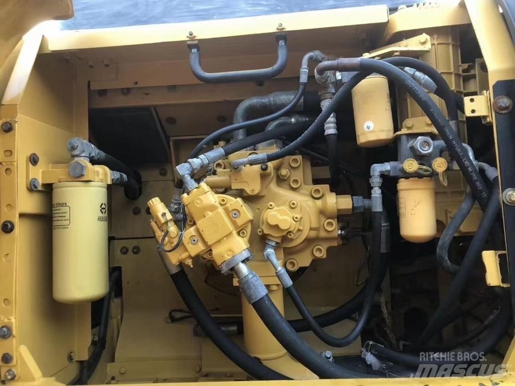 CAT 336 D Екскаватори с дълго рамо