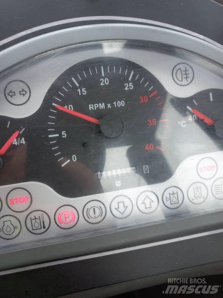 Wille 335B Компактни трактори