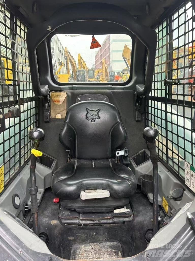 Bobcat S 550 Мини товарачи

