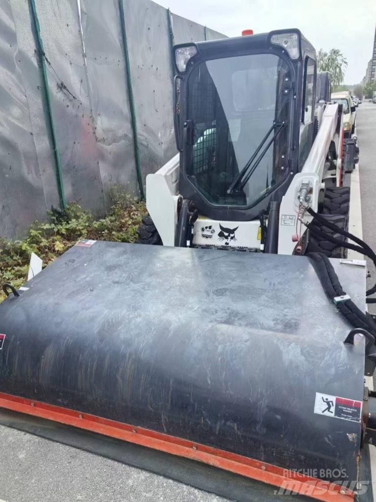 Bobcat S 510 Мини товарачи
