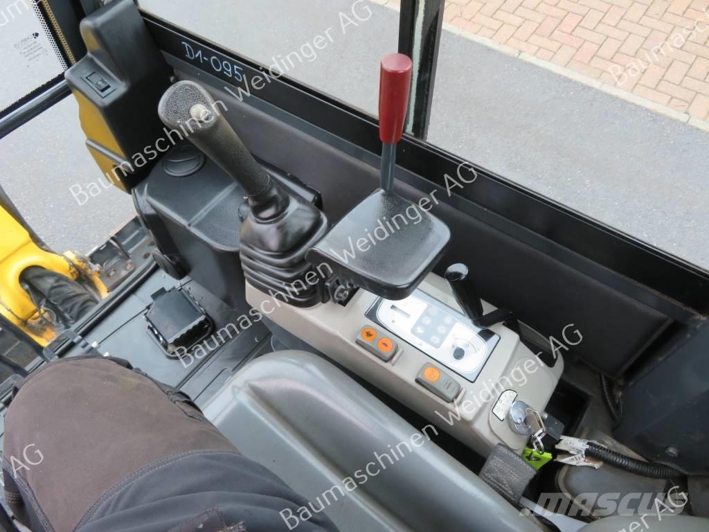 Komatsu PC 16 Мини екскаватори < 7 т