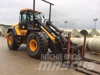 JCB 457 HT T4 Колесни товарачи
