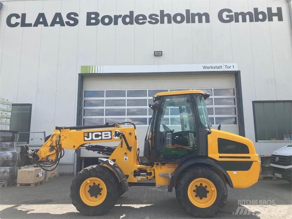 JCB TM220 Колесни товарачи