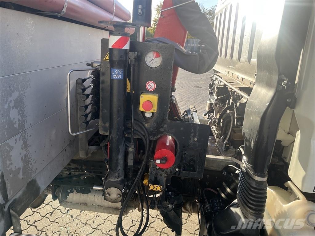 Mitsubishi Canter Бордови