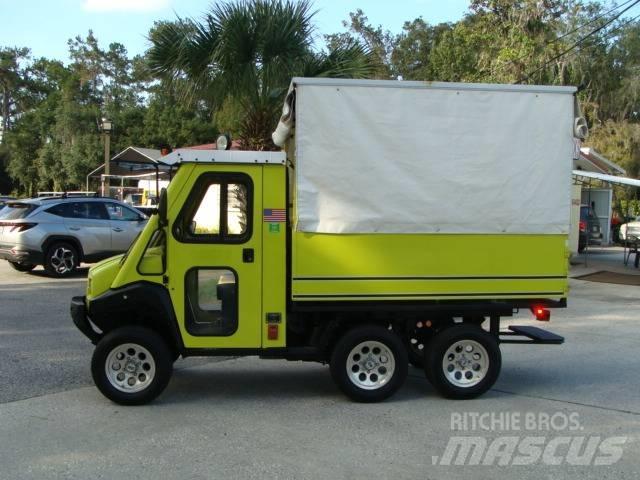 Kawasaki MULE 6X4 Комунални съоражения