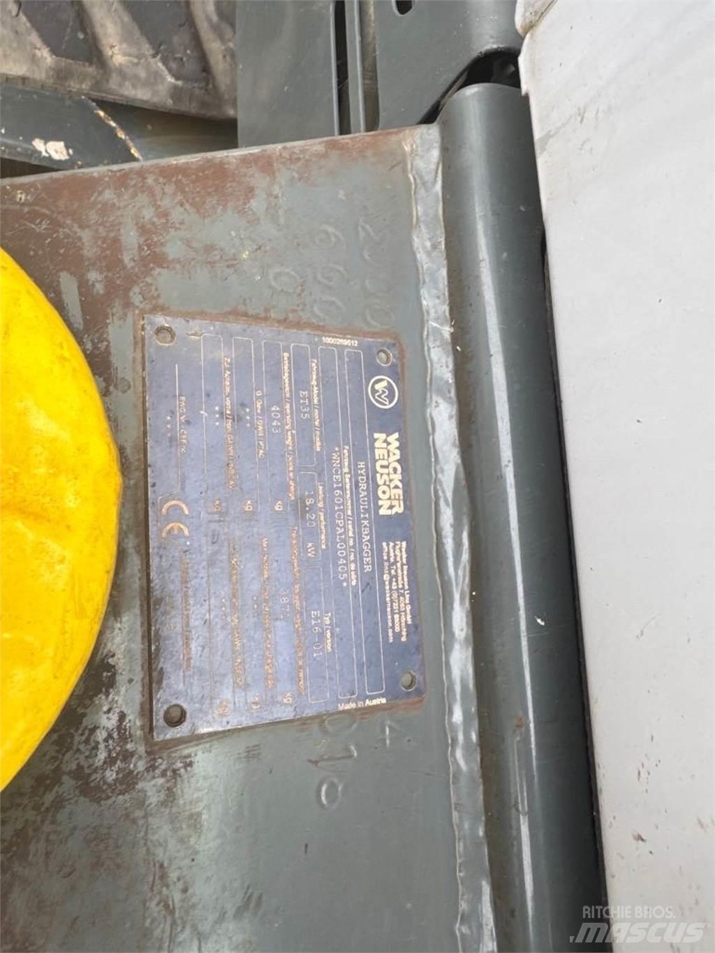 Wacker Neuson ET35 Верижен екскаватор