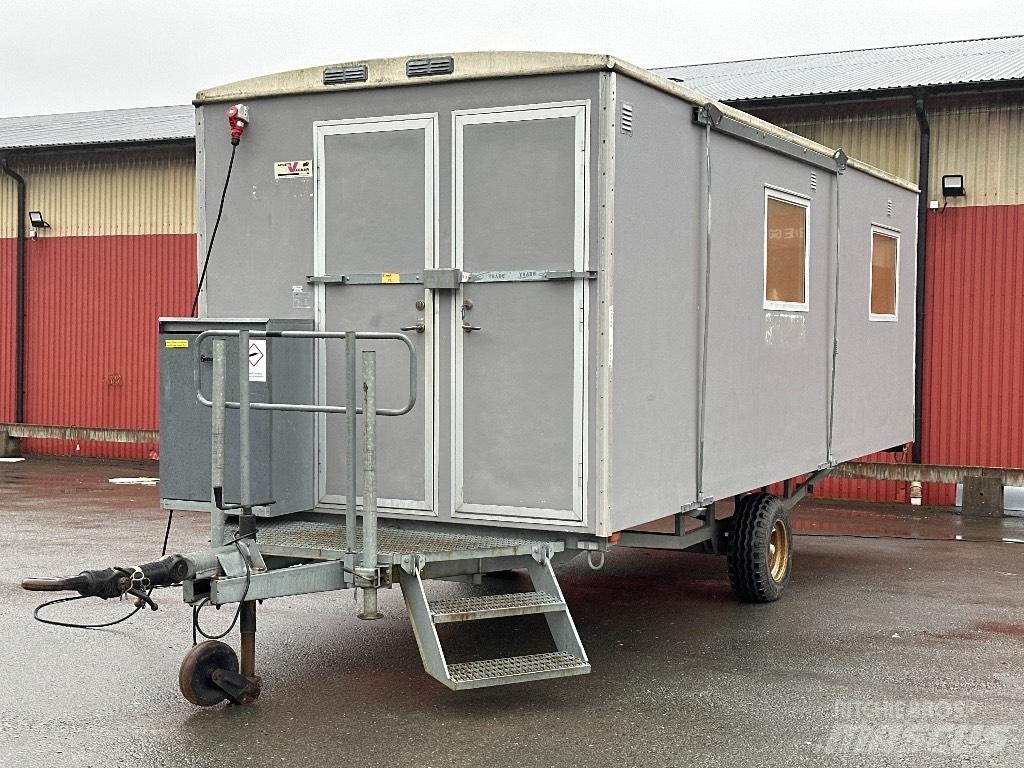  Arbetsvagnar PVT-6 Настаняване на обекта
