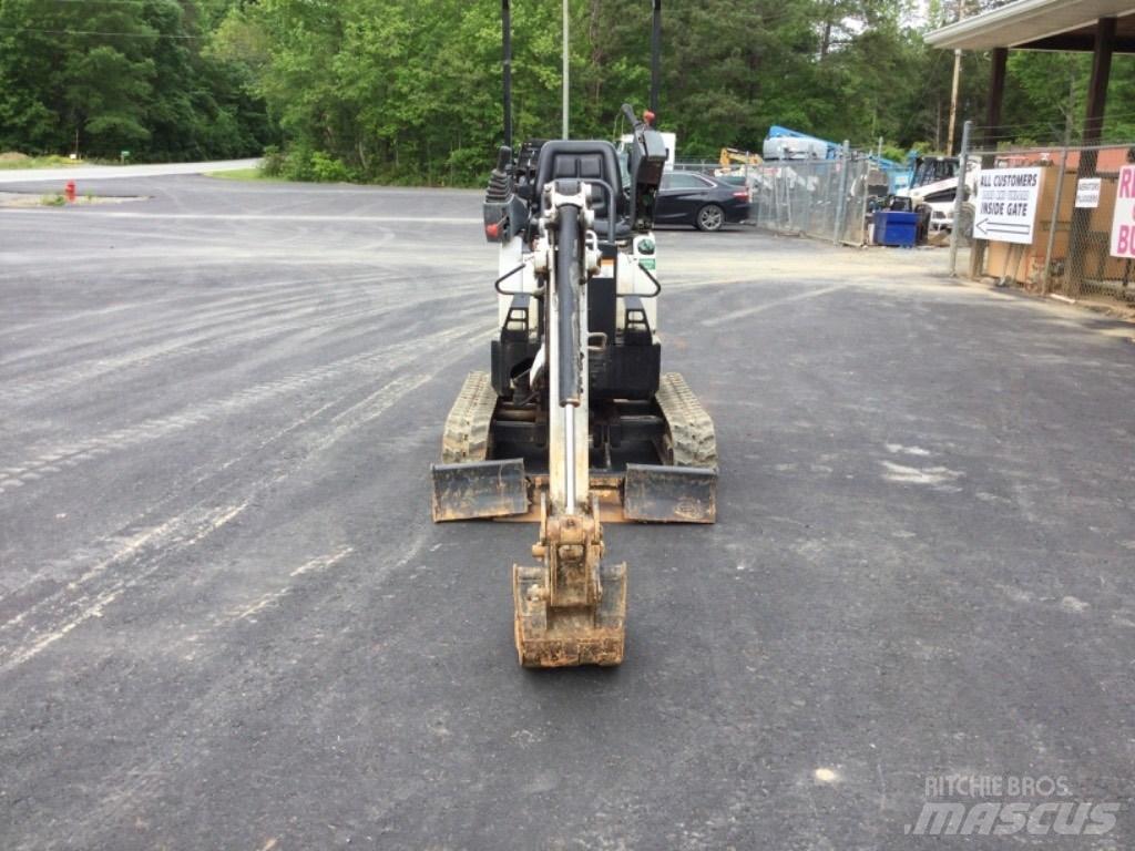 Bobcat 418 Мини екскаватори < 7 т