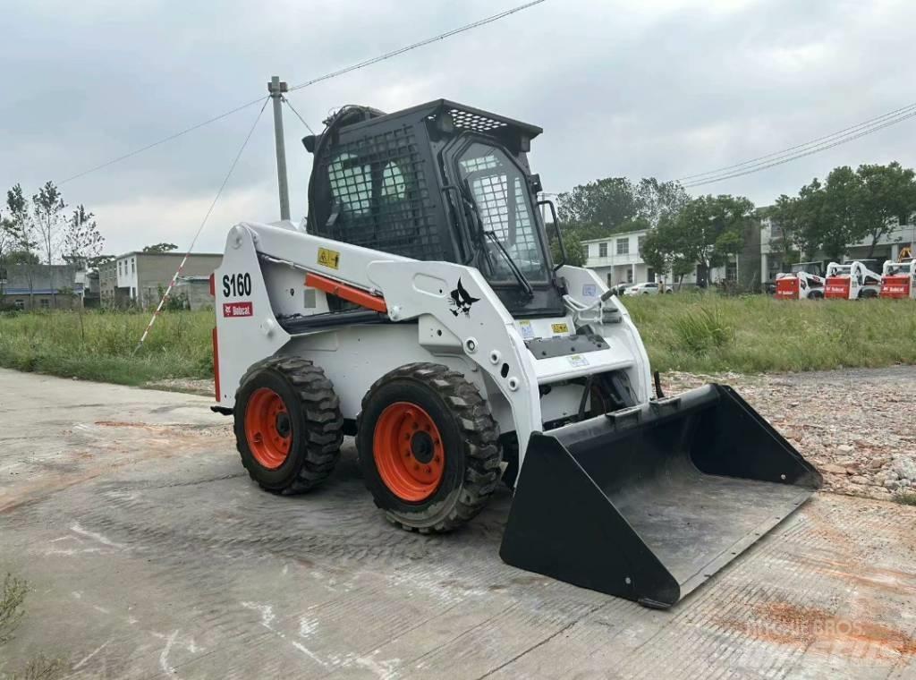 Bobcat S 160 Мини товарачи

