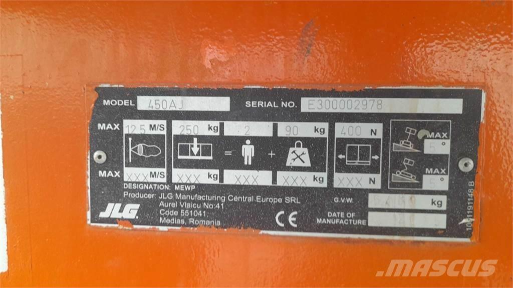 JLG 450AJ Съчленени стрелови подемници