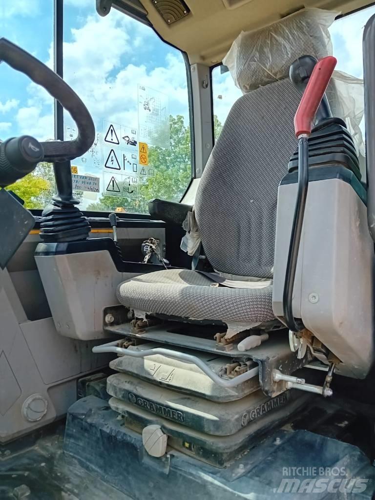 Volvo EW 60 E Колесни екскаватори
