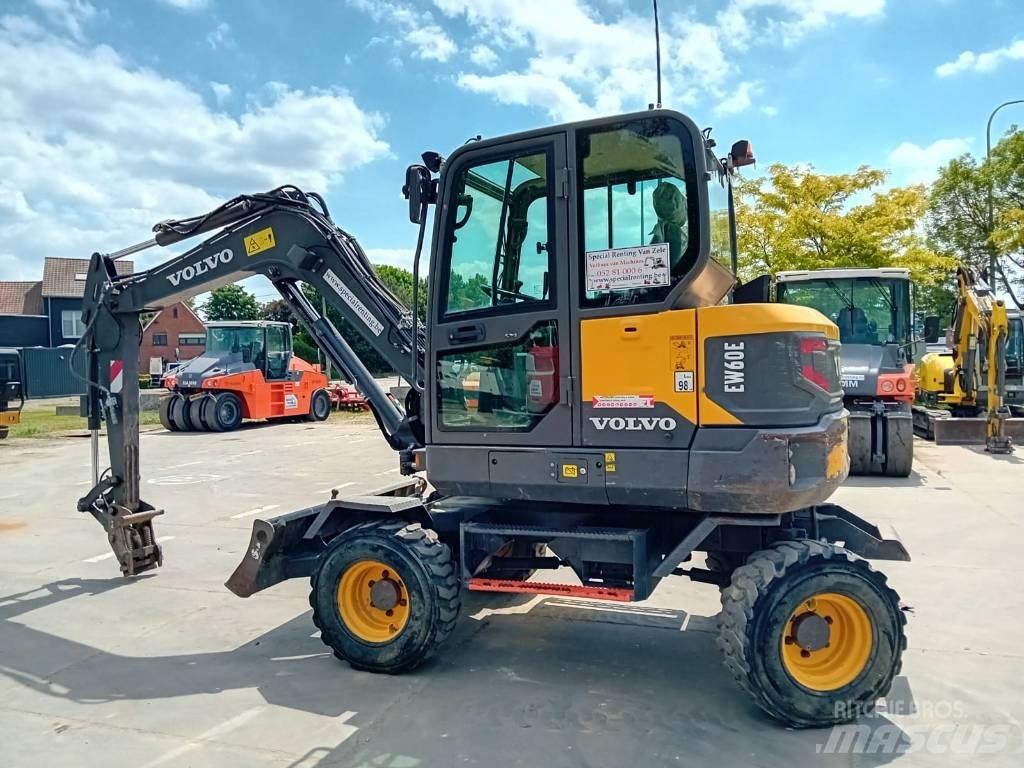 Volvo EW 60 E Колесни екскаватори