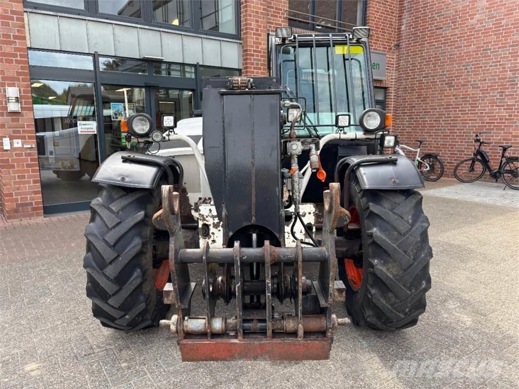 Bobcat T35100 Телескопични товарачи