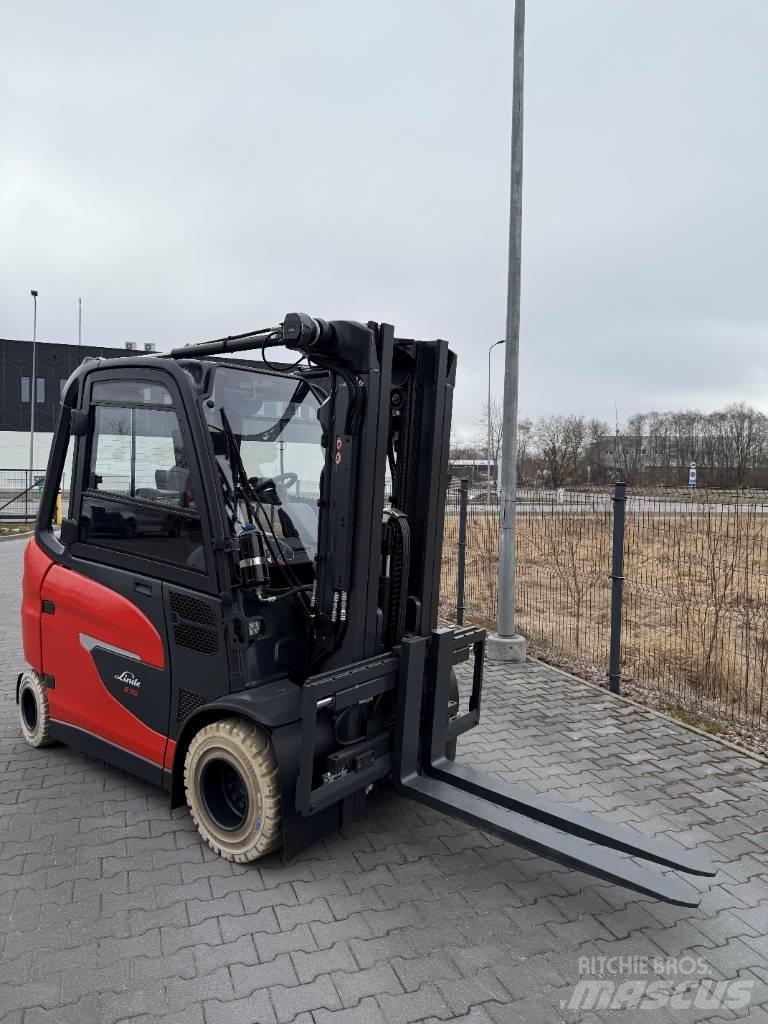 Linde E35HL/1252-01 Електрически вилични кари-повдигачи