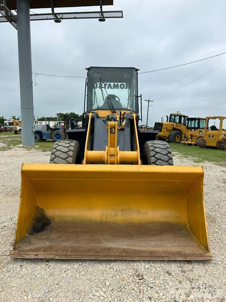 Komatsu WA150-5 Колесни товарачи