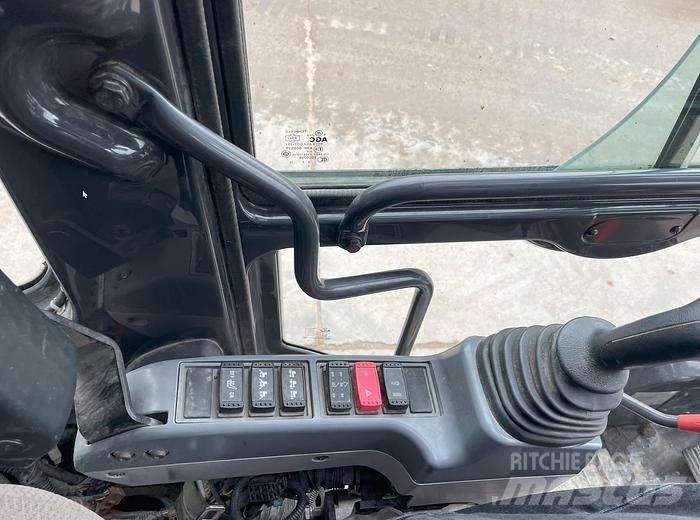 Hitachi ZX140W-6 Колесни екскаватори