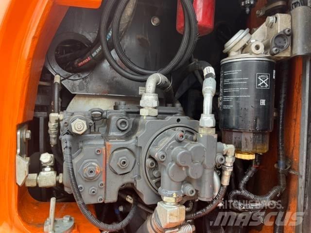 Doosan DX 140 LCR-5 Верижен екскаватор