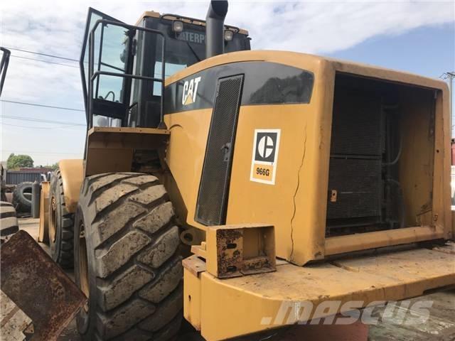 CAT 966G Колесни товарачи