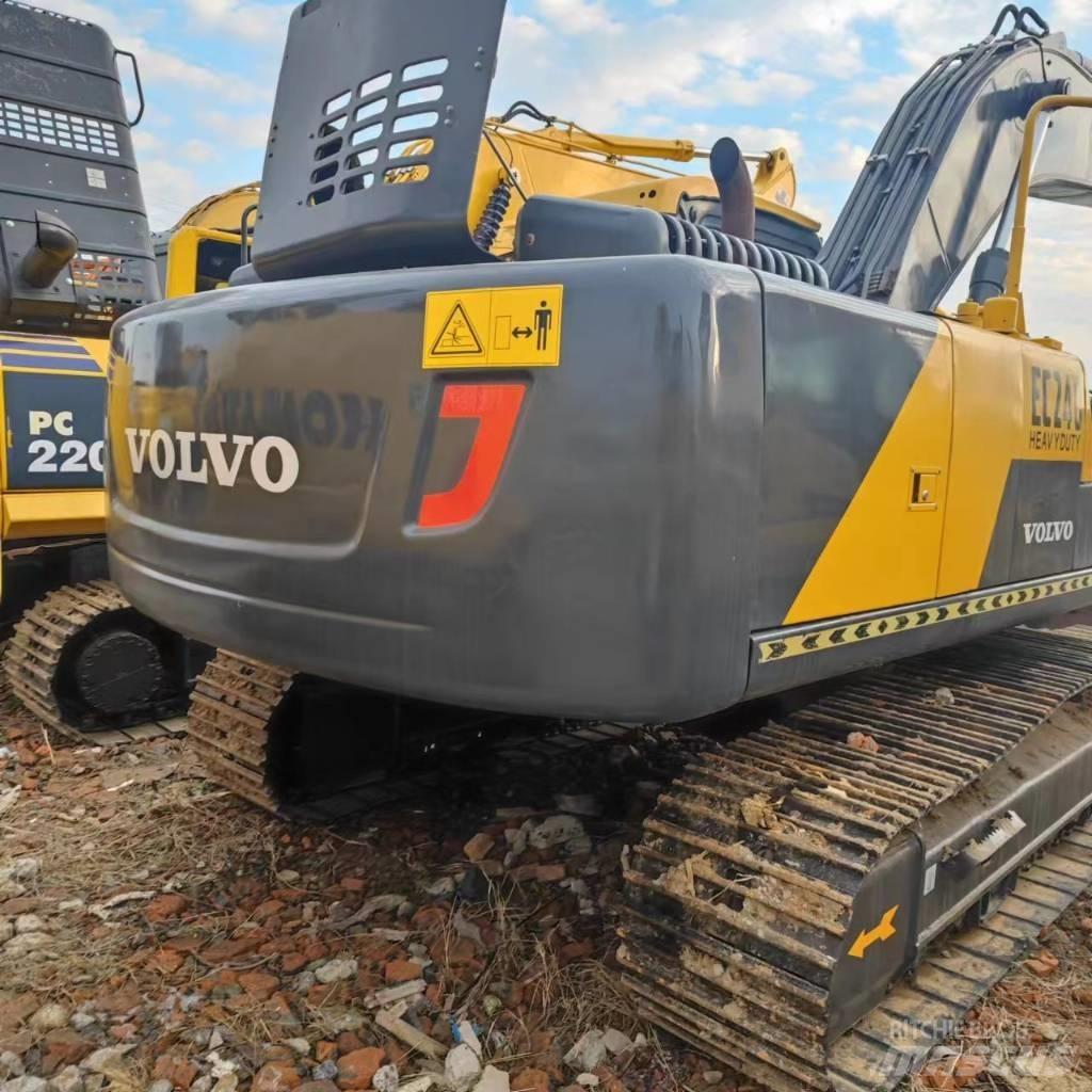Volvo EC 240 Верижен екскаватор