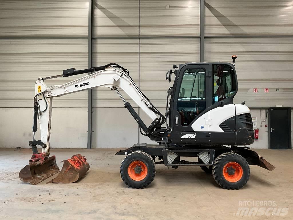 Bobcat E 57 W Колесни екскаватори