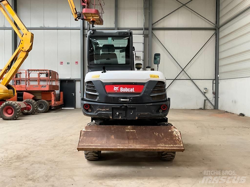 Bobcat E 57 W Колесни екскаватори