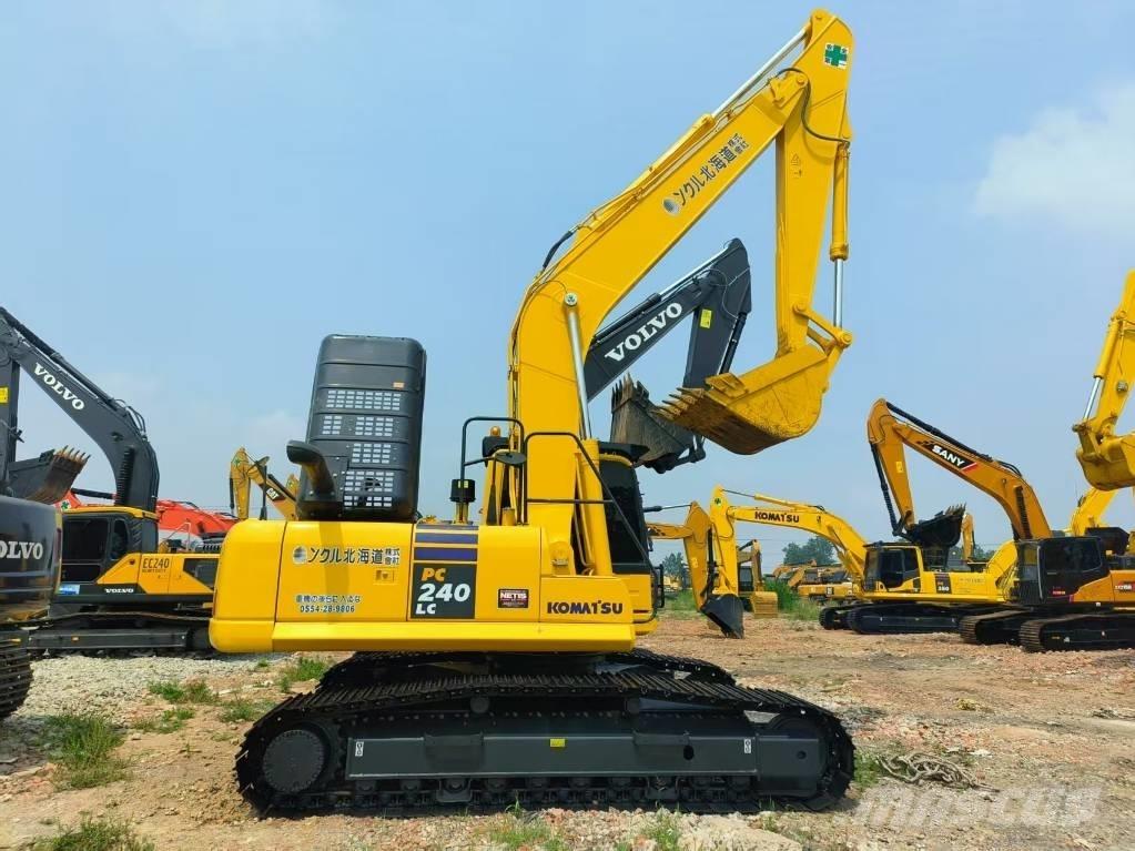 Komatsu PC 240-8 Средни екскаватори 7т - 12т