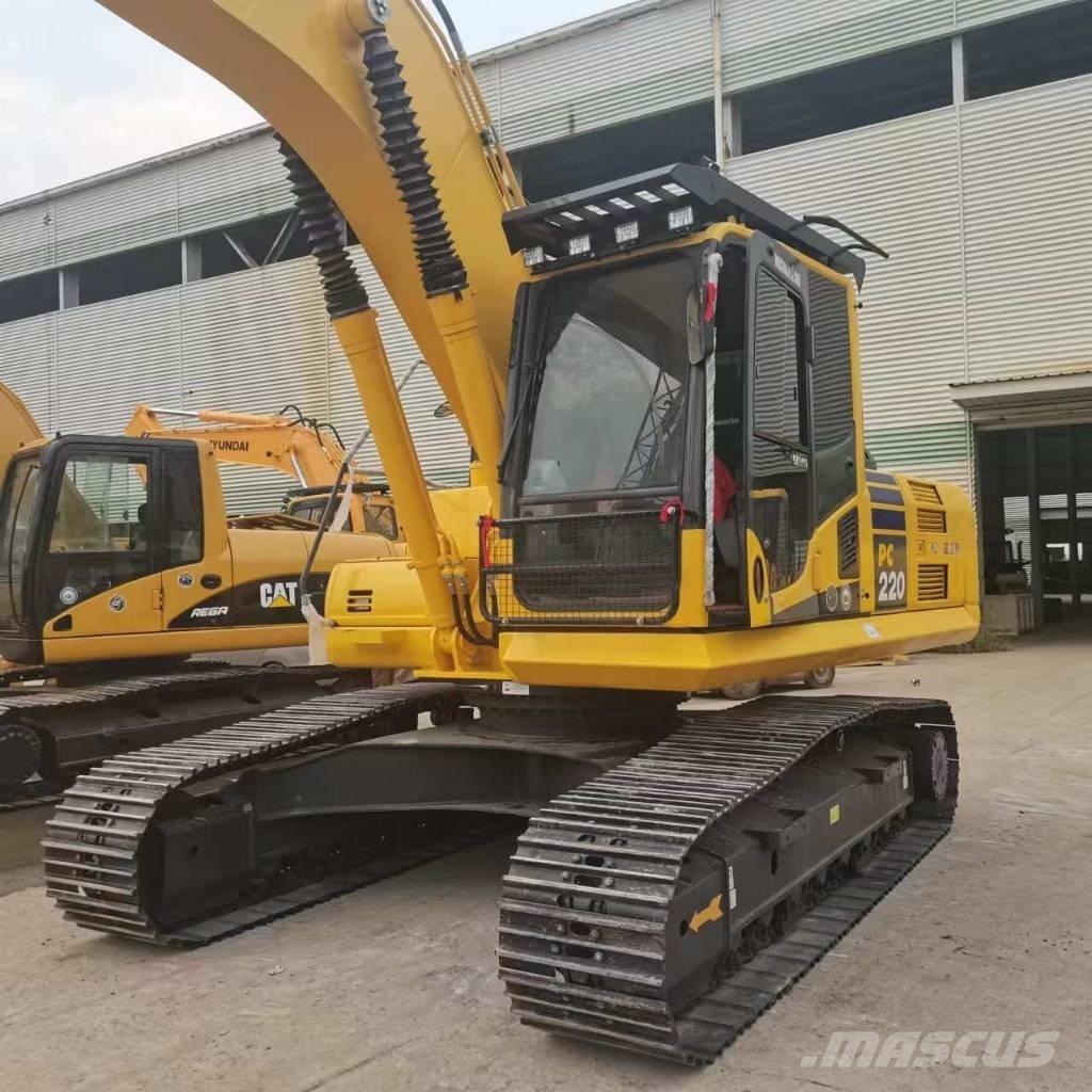 Komatsu PC 220-8 Верижен екскаватор