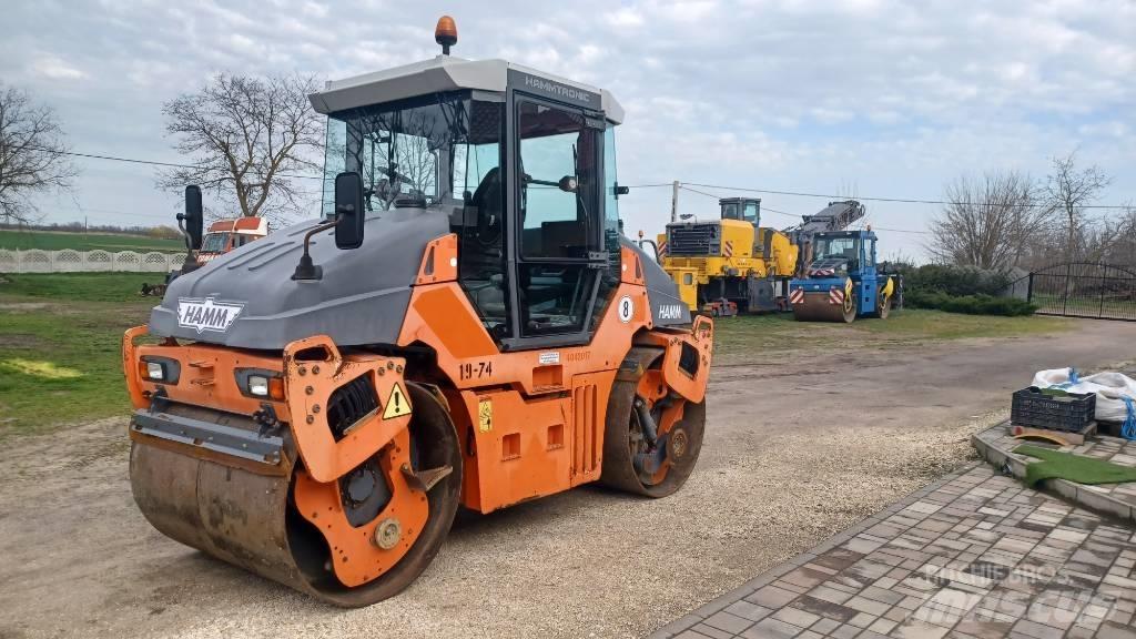 Hamm DV 70 VV Двойни барабанни ролки
