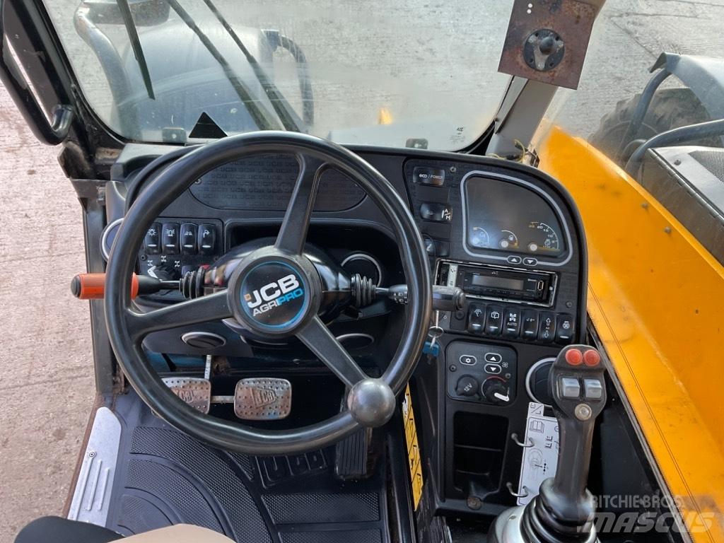 JCB 536-70 AGRI PRO Телескопични товарачи за селското стопанство