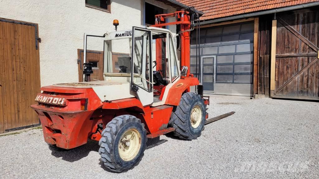 Manitou MC 40 CP Камиони за херавни местности