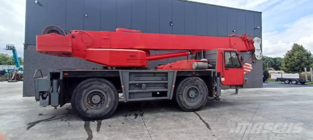 PPM ATT 400 Кранове за тежък терен