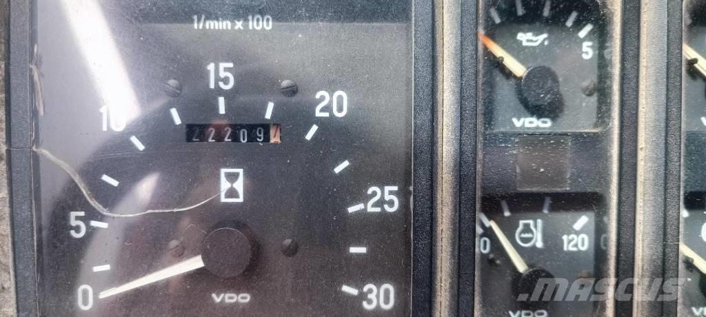 PPM ATT 400 Кранове за тежък терен