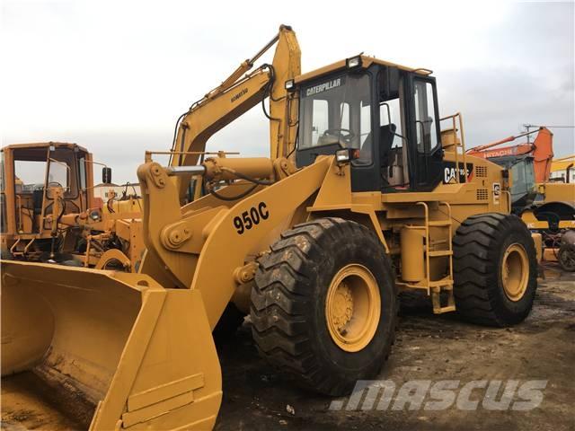 CAT 950C Колесни товарачи
