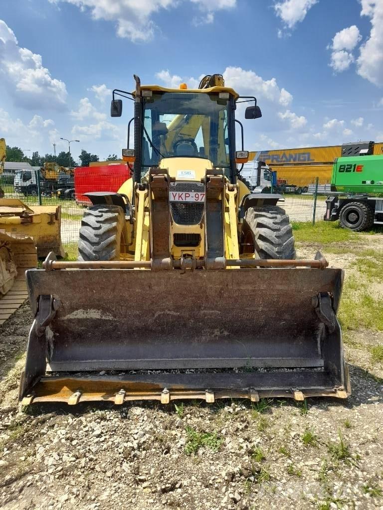 Komatsu WB 97 S-5 Товарач със заден ексватор
