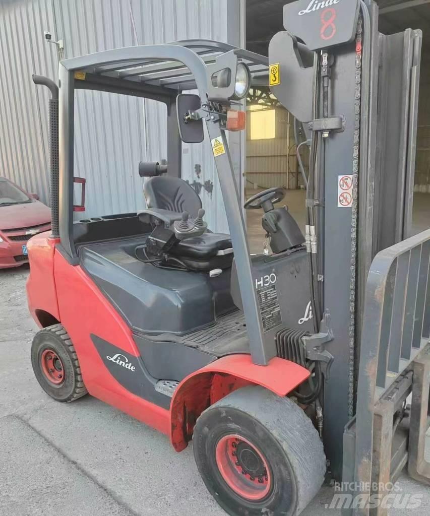 Linde H 30 D Дизелови камиони