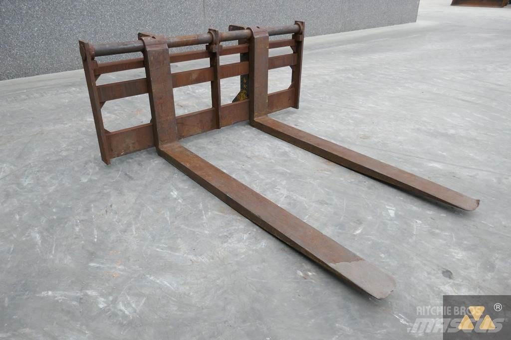 CAT 966/972 Forks Транспорт - Други