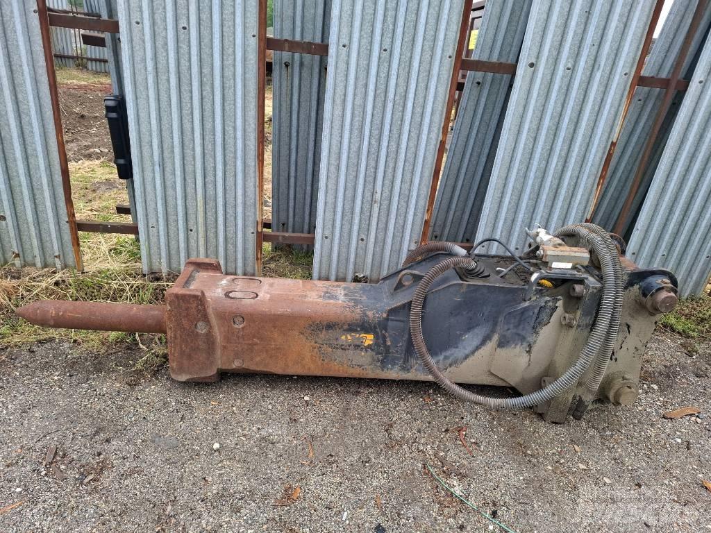 JCB JCB JS 175W Колесни екскаватори